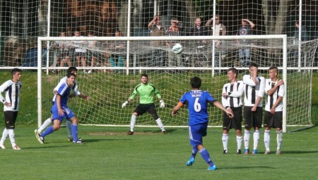 Muži A: Zvládli sme aj zápas v Mokrom Háji